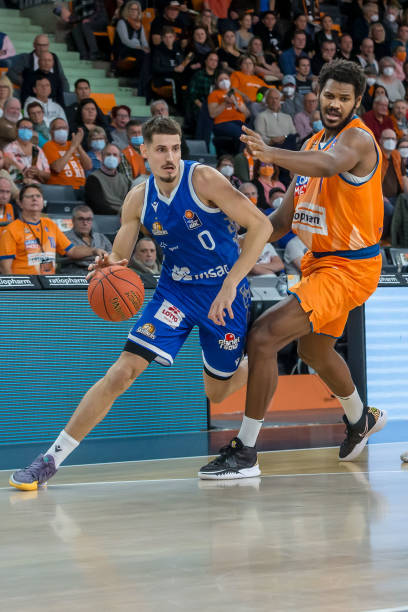 巴萨在上半 巴萨在上半