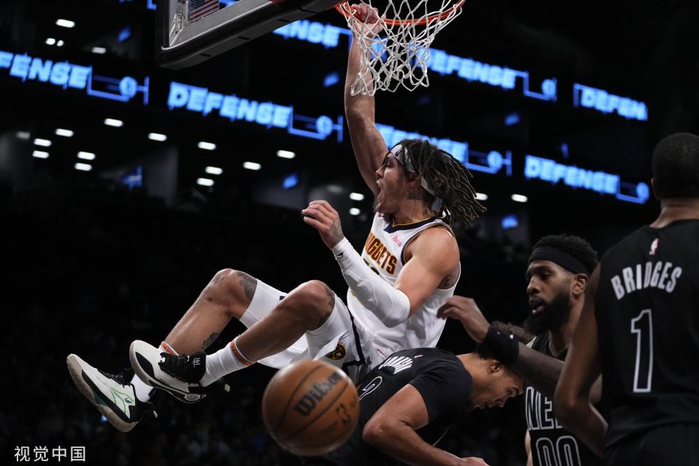 这位球员在 这位球员在